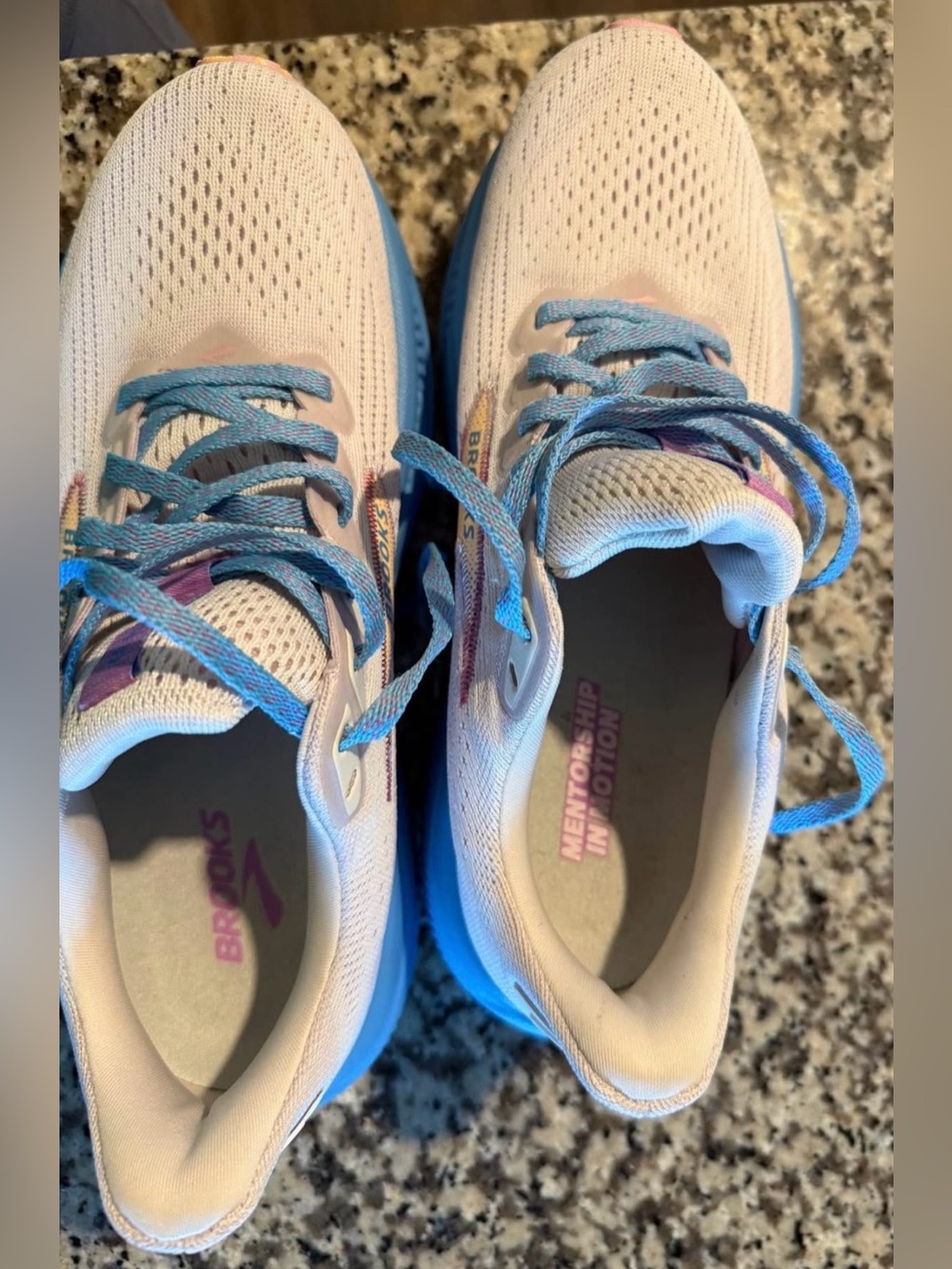 Brooks Ghost running sneakers - Picture 5 of 6